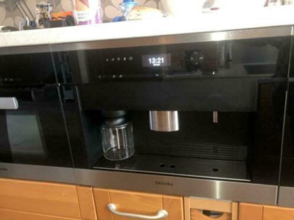 MOOIE INBOUW MIELE CVA6401 totale kopjes 10.400 espresso, Witgoed en Apparatuur, Koffiezetapparaten, Ophalen, 10 kopjes of meer