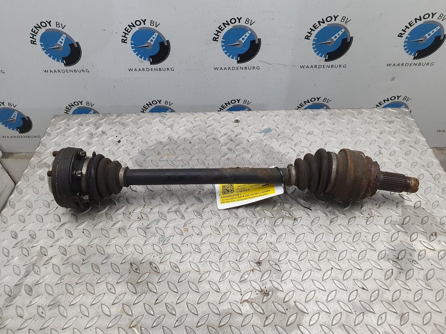 BMW 3 SERIES 330I HIGH EXE AANDRIJFAS L 2006, Ophalen of Verzenden, Gebruikt, Stiba lid