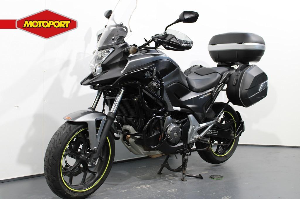 Honda NC 750 X DCT (bj 2015), Motoren, Motoren | Honda, Bedrijf, Sport, Mc.benelux@honda-eu.com, Doornveld 180
B-1731  Zellik, BE