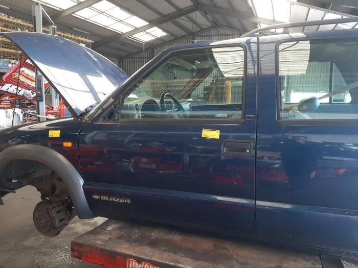 Portier 4Deurs links-voor van een Chevrolet Blazer, Gebruikt, Deur, -, Ophalen of Verzenden