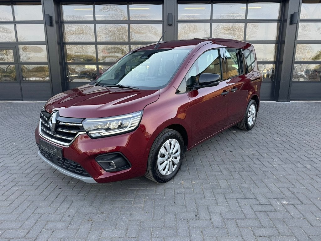 Renault Kangoo 1.3 TCe Edition One Carplay (bj 2022), Gebruikt, 4 cilinders, Bedrijf, Handgeschakeld