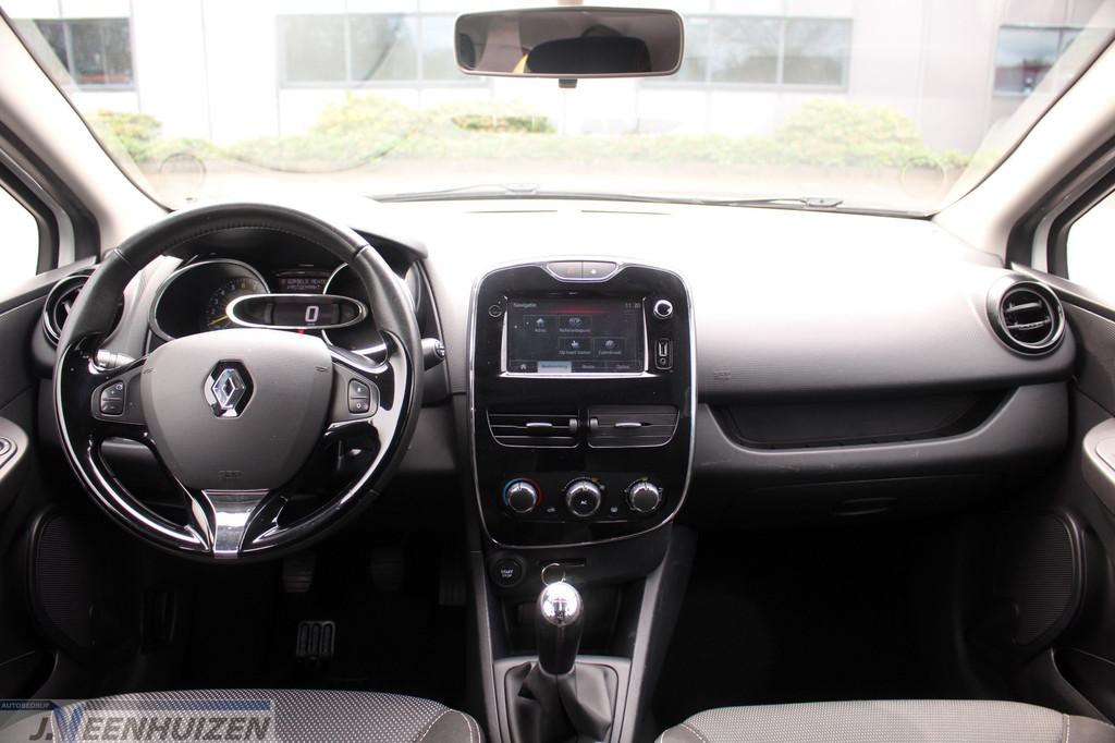 Renault Clio 1.2 Collection ✅Trekhaak |⭐Navigatie, Voorwielaandrijving, Euro 5, Stof, Gebruikt
