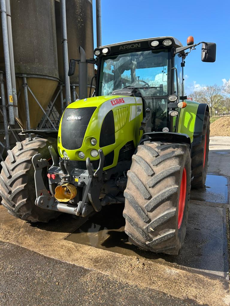 Claas arion 630 met claas frontlader, Ophalen, Gebruikt, 120 tot 160 Pk, Meer dan 10000