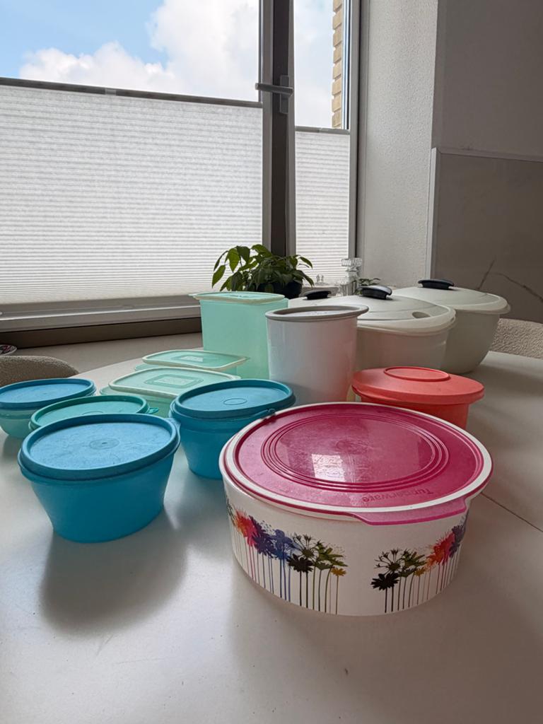 Tupperware bakken set - diverse formaten en kleuren, Ophalen of Verzenden, Gebruikt, Blauw, Bak of Kom