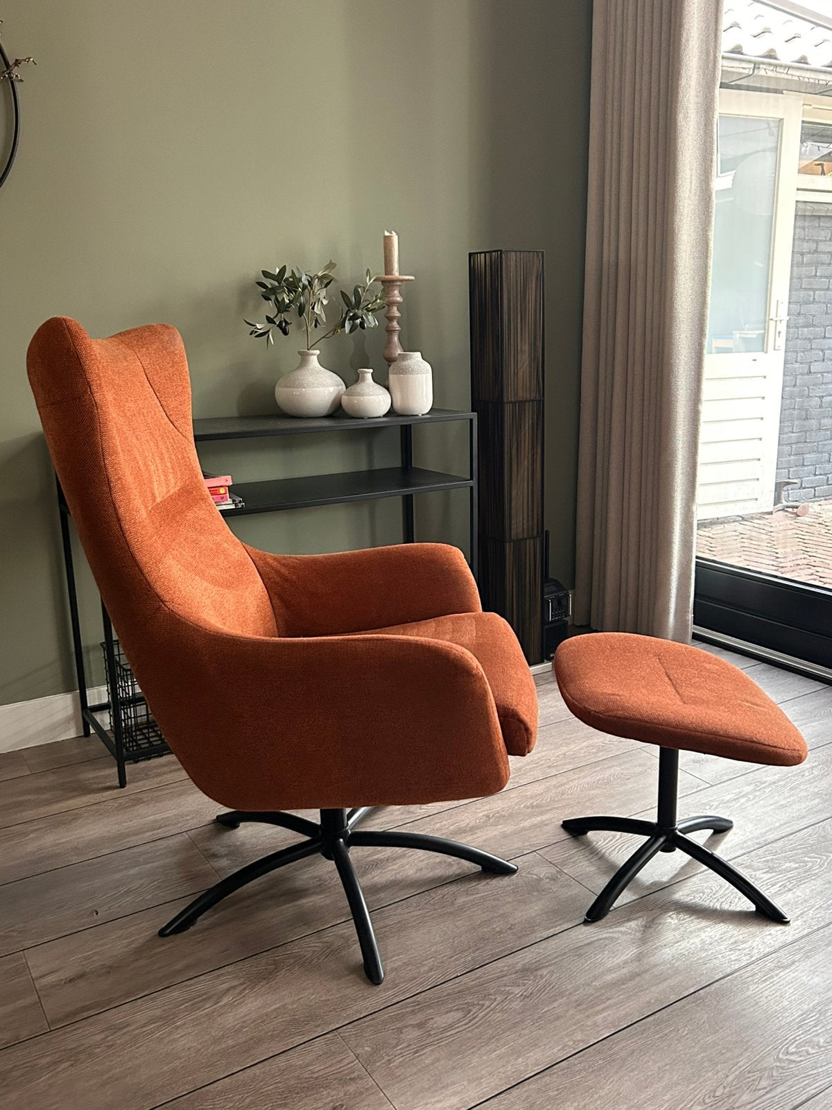 Draai fauteuil + hocker, Huis en Inrichting, Fauteuils, Gebruikt, Minder dan 75 cm, Ophalen of Verzenden, 50 tot 75 cm