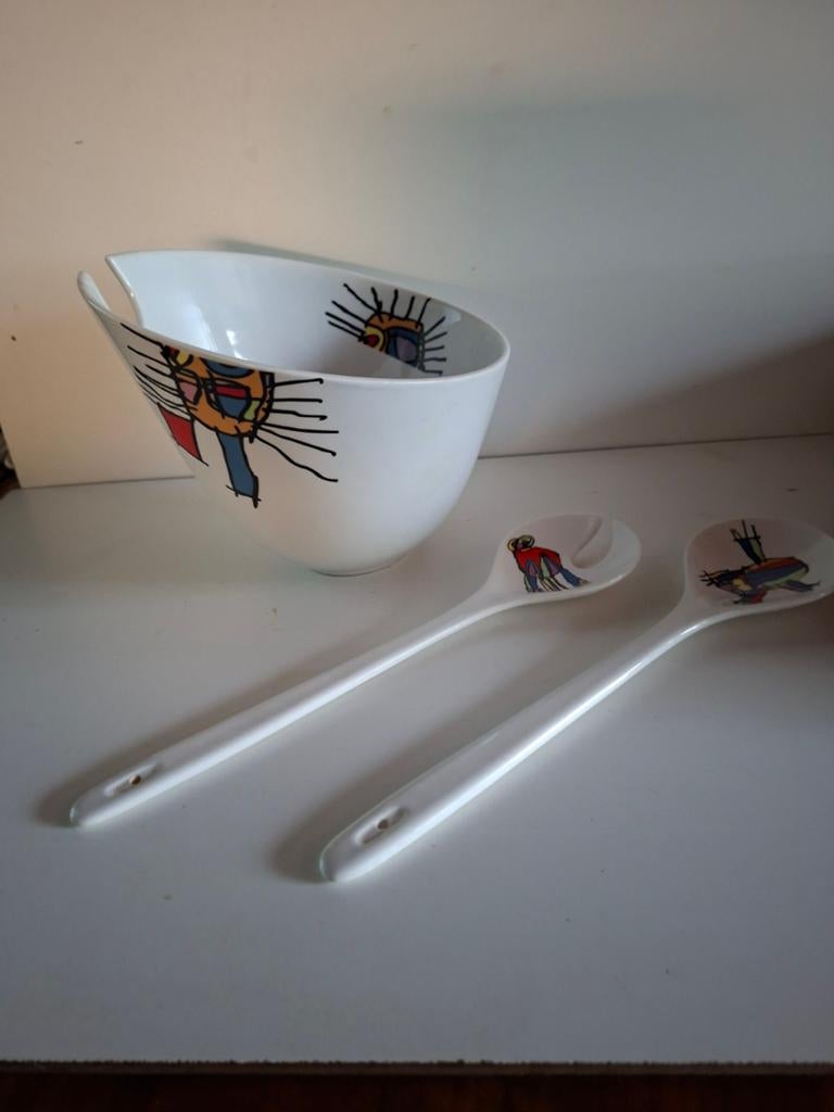 Yong Beast Design Saladeschaal met sla couvert., Huis en Inrichting, Keuken | Servies, Keramiek, Ophalen of Verzenden, Overige stijlen
