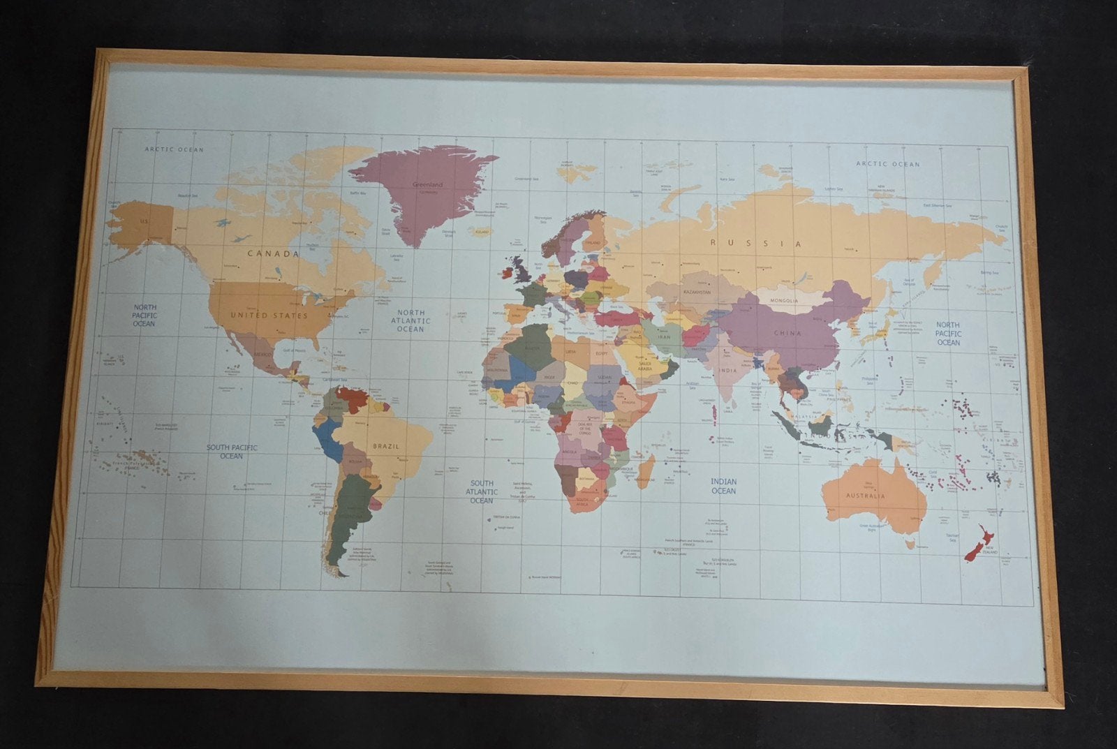 Grote wereldkaart op prikbord - 60x80 cm, Ophalen, 2000 tot heden, Wereld, Landkaart