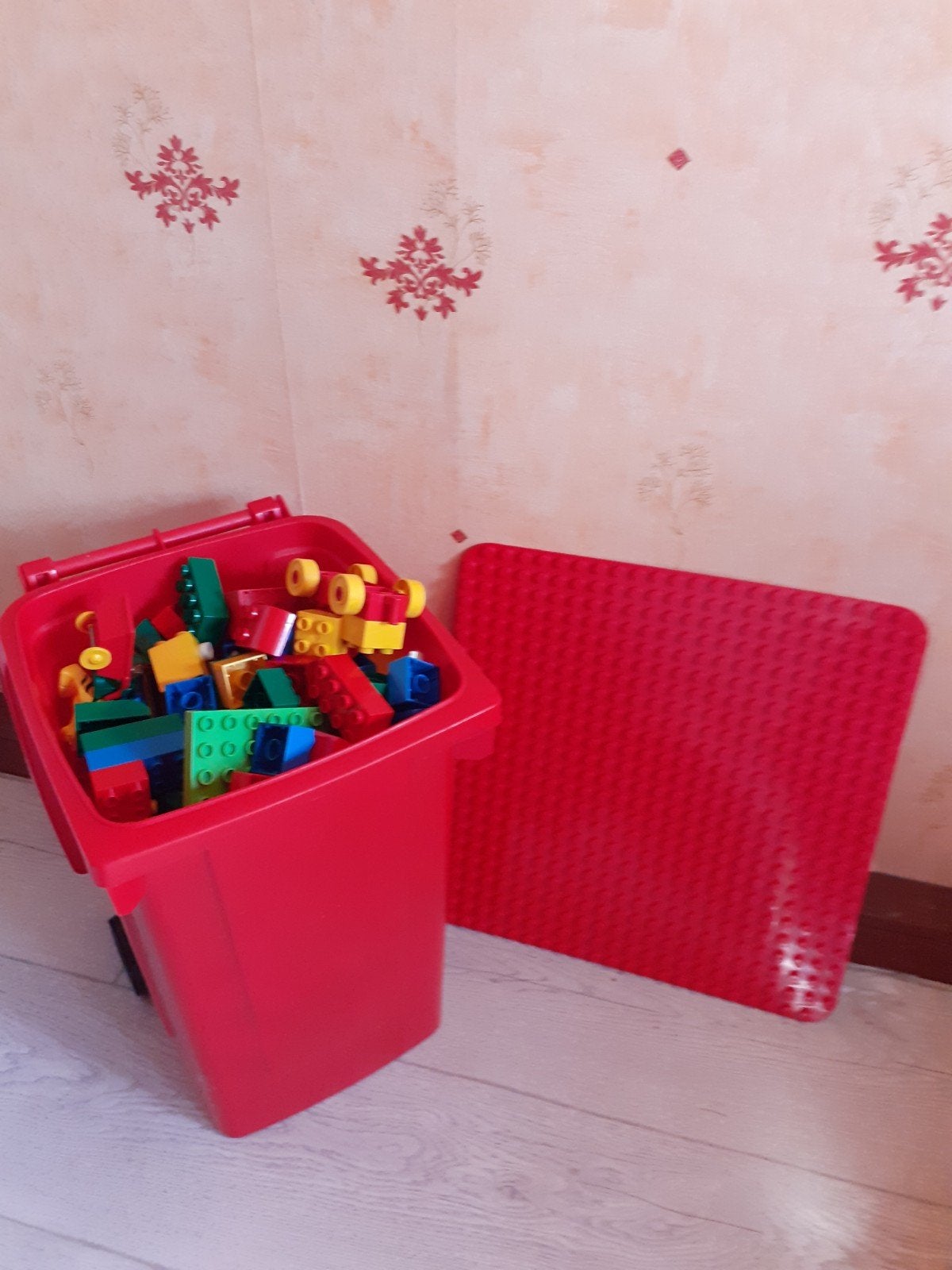 Losse duplo met verschillende grond platen, Overige thema's, Ophalen of Verzenden, Duplo, Losse stenen