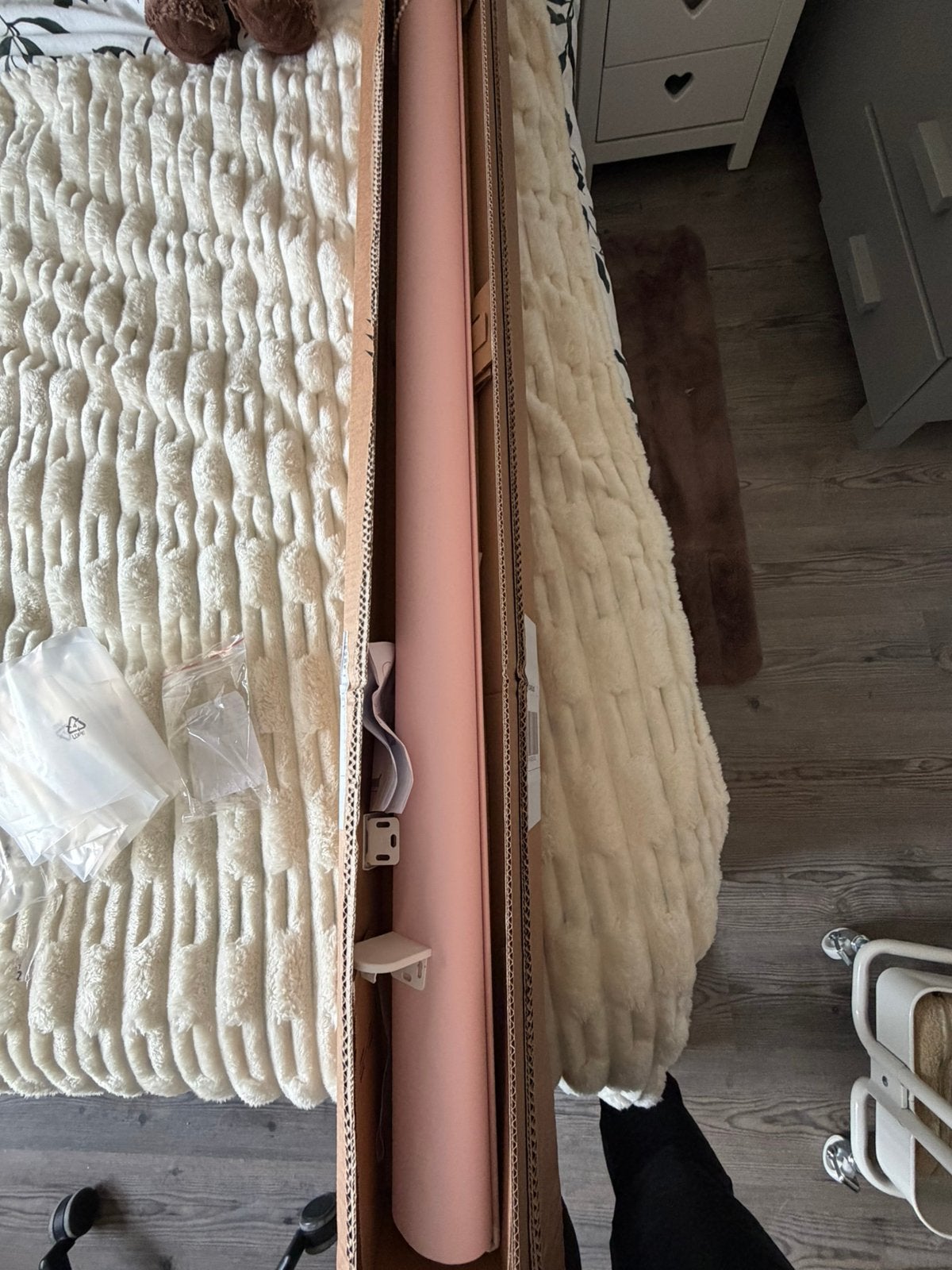 Verduisterd rolgordijn licht roze 175cm breed, Huis en Inrichting, Ophalen, 175 cm, Gebruikt, Overige merken