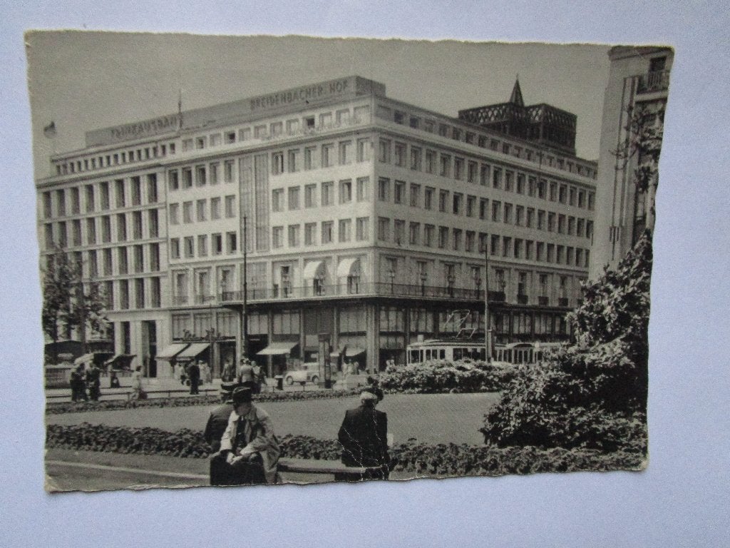 Ansichtkaart Dusseldorf -Corneliusplatz mit Breidenbacherhof, Verzenden, 1940 tot 1960, Gelopen, Duitsland