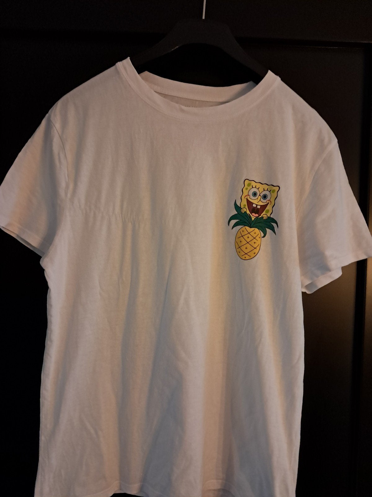 Wit T-shirt met Spongebob en ananas print, Onbekend, Maat 48/50 (M), Wit, Ophalen of Verzenden