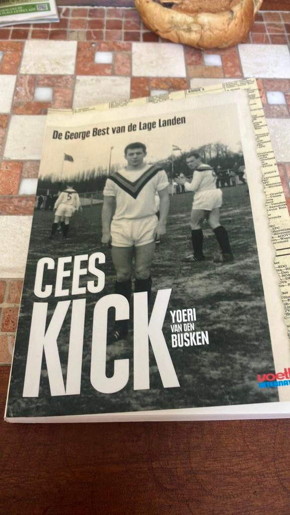 Cees kick yoeri can de. Busken, Boeken, Ophalen of Verzenden, Zo goed als nieuw, Balsport