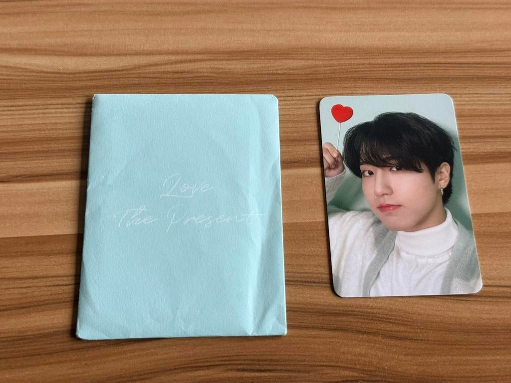 Stray Kids Han photo card nacific, Ophalen of Verzenden, Zo goed als nieuw, Foto of Kaart