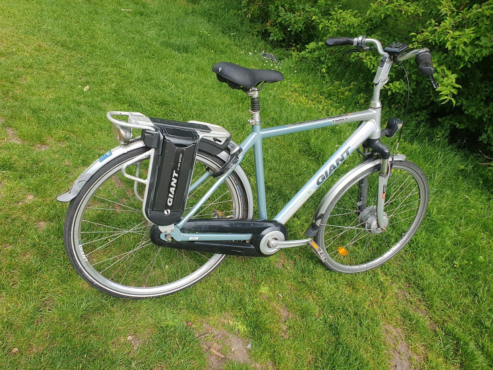 Giant Heren elektrische Fiets, Fietsen en Brommers, Fietsen | Heren | Herenfietsen, Ophalen, Zo goed als nieuw, Giant, Versnellingen