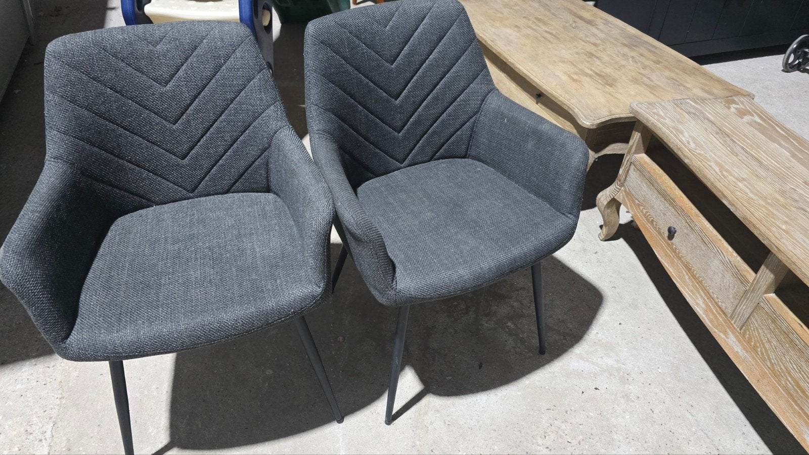Twee stoelen te koop - op te knappen, Huis en Inrichting, Ophalen, Gebruikt, Twee, Metaal