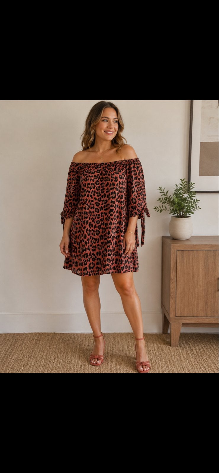Fame Off-shoulder Jurkje met Luipaardprint - Maat M/L, Kleding | Dames, Jurken, Maat 38/40 (M), Meerkleurig, Ophalen of Verzenden