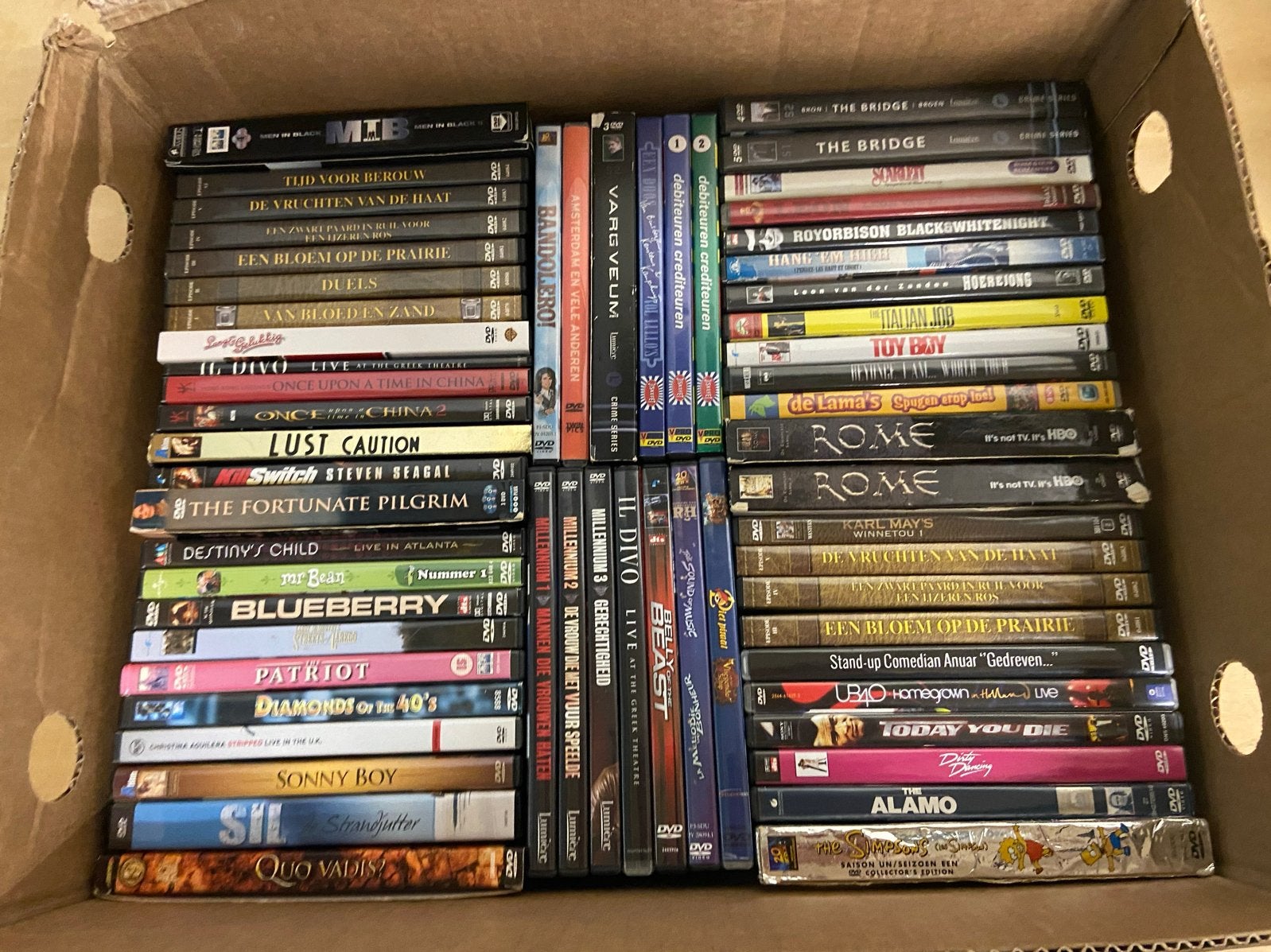 Opruiming! Dozen  diverse DVD's (60 stuks)., Cd's en Dvd's, Ophalen, Nederlands, Vanaf 12 jaar, Inclusief doosje