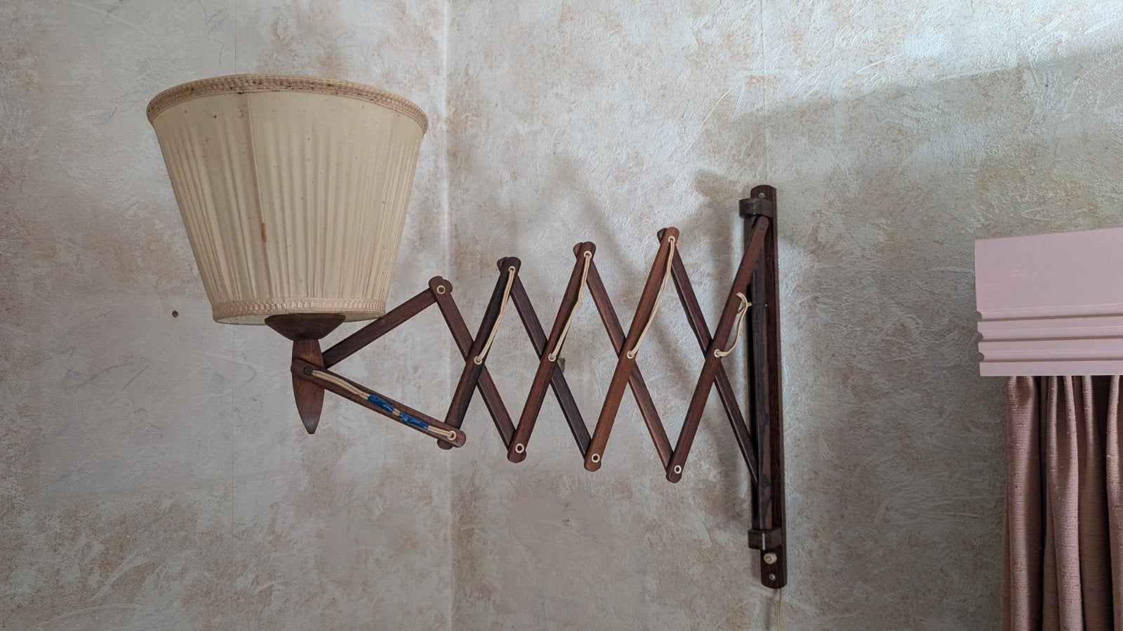 Vintage Houten Schaarlamp met Stoffen Kap, Ophalen