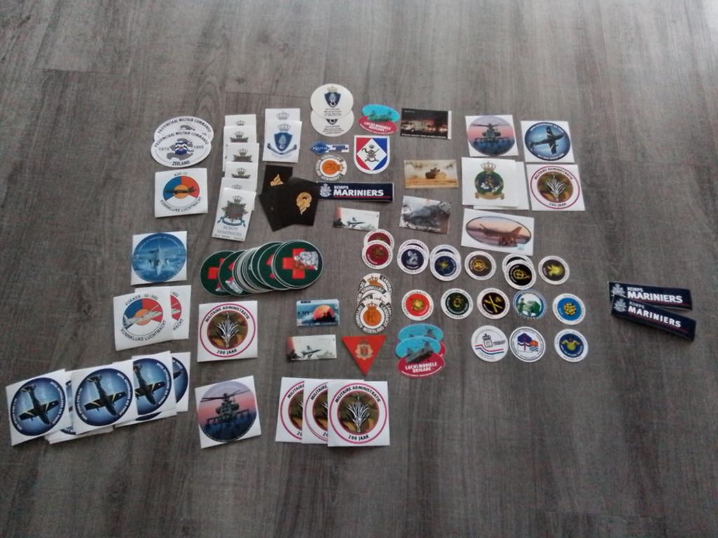 Oude stickers luchtmacht,marechaussee,landmacht,mariniers
Se, Verzamelen, Ophalen of Verzenden