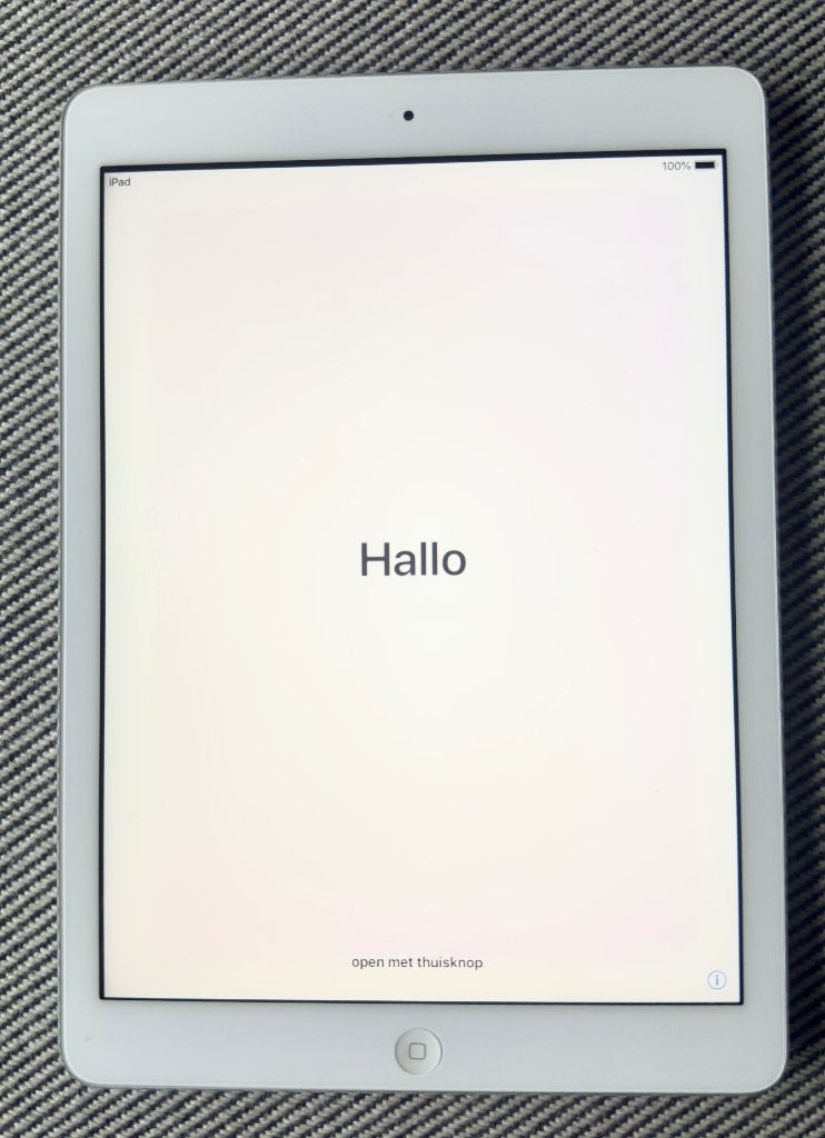 Apple iPad Air 16GB Wi-Fi - Zo goed als nieuw, Computers en Software, 10 inch, Wit, Apple iPad Air, Ophalen of Verzenden