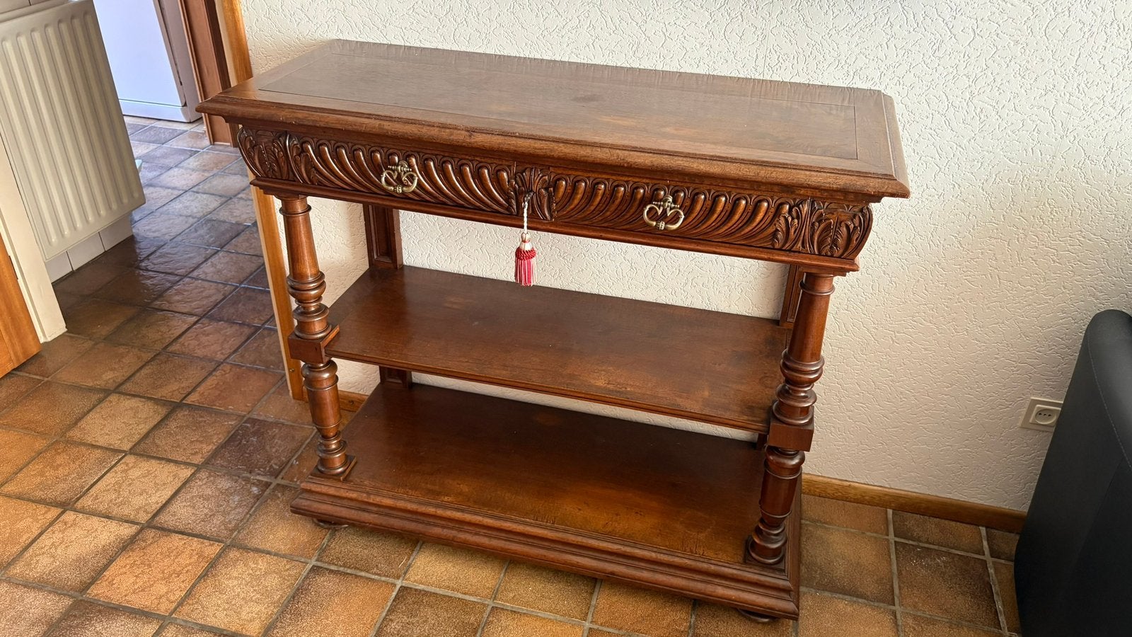 Mooi oud fraai gedecoreerd kastje, Ophalen, Gebruikt, 100 tot 150 cm, 25 tot 50 cm