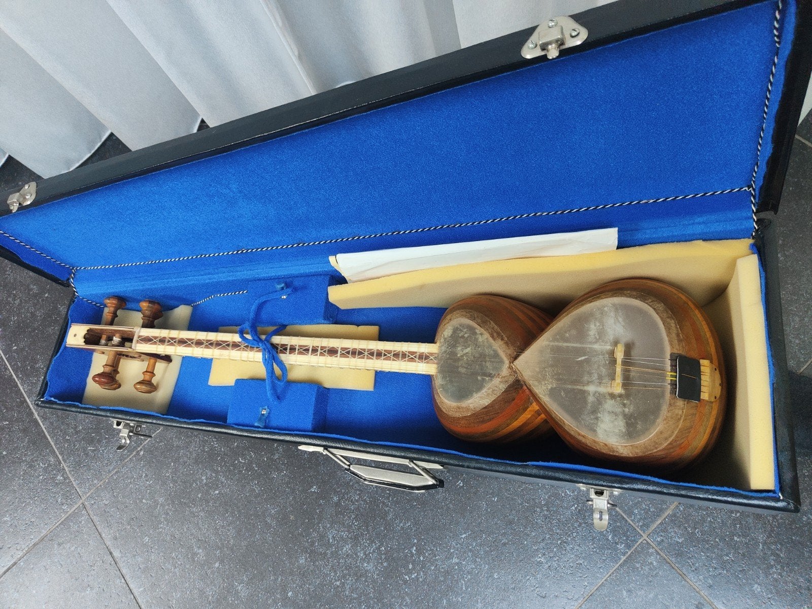 Prachtige Tar (Perzische luit) met koffer, Muziek en Instrumenten, Ophalen of Verzenden, Gebruikt, Luit, Saz of Bouzouki