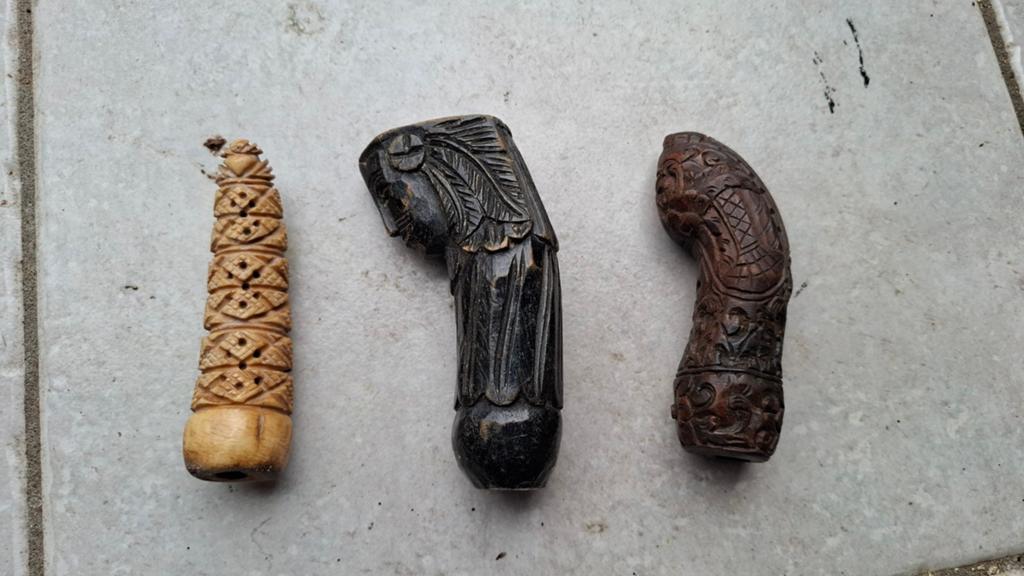 3 prachtige Madurese keris / kris grepen, Antiek en Kunst, Ophalen of Verzenden