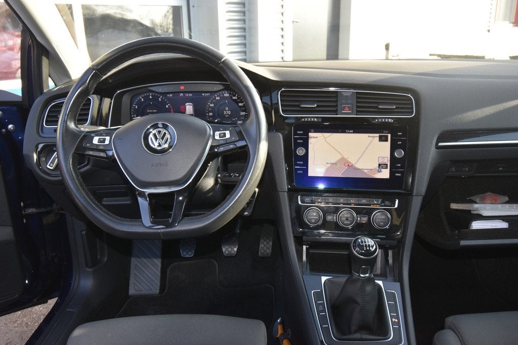 Volkswagen Golf Variant 1.5 TSI Highline Business R-Line , T, Auto's, Volkswagen, Voorwielaandrijving, 4 cilinders, 150 pk, Blauw