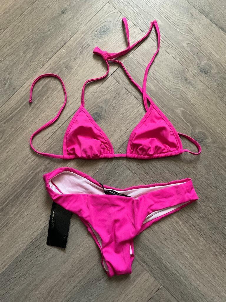 Nieuw - GFF Gianfranco Ferre neon roze bikini - maat 2, Kleding | Dames, Gianfranco Ferre, Nieuw, Ophalen of Verzenden, Roze