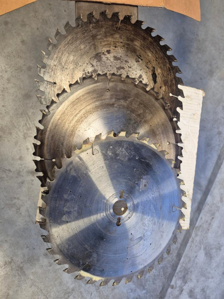 3x Zaagblad 300mm diameter, 30mm asgat, Gebruikt, Cirkelzaag, 70 mm of meer, Ophalen of Verzenden