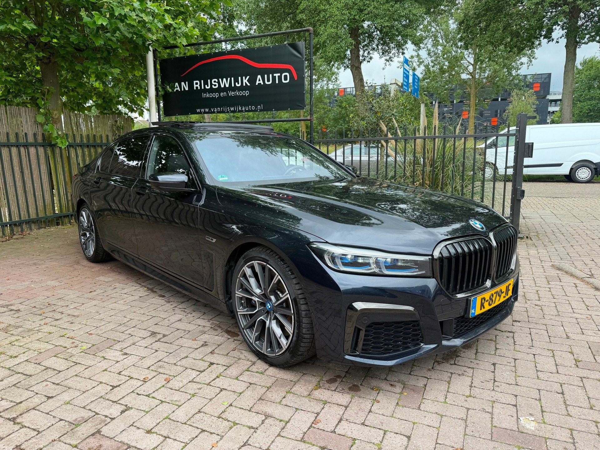 BMW 7-serie 745Le xDrive M-Sport SOH91% 30990NETTO Full Opti, Auto's, Automaat, Gebruikt, Euro 6, 138 €/maand