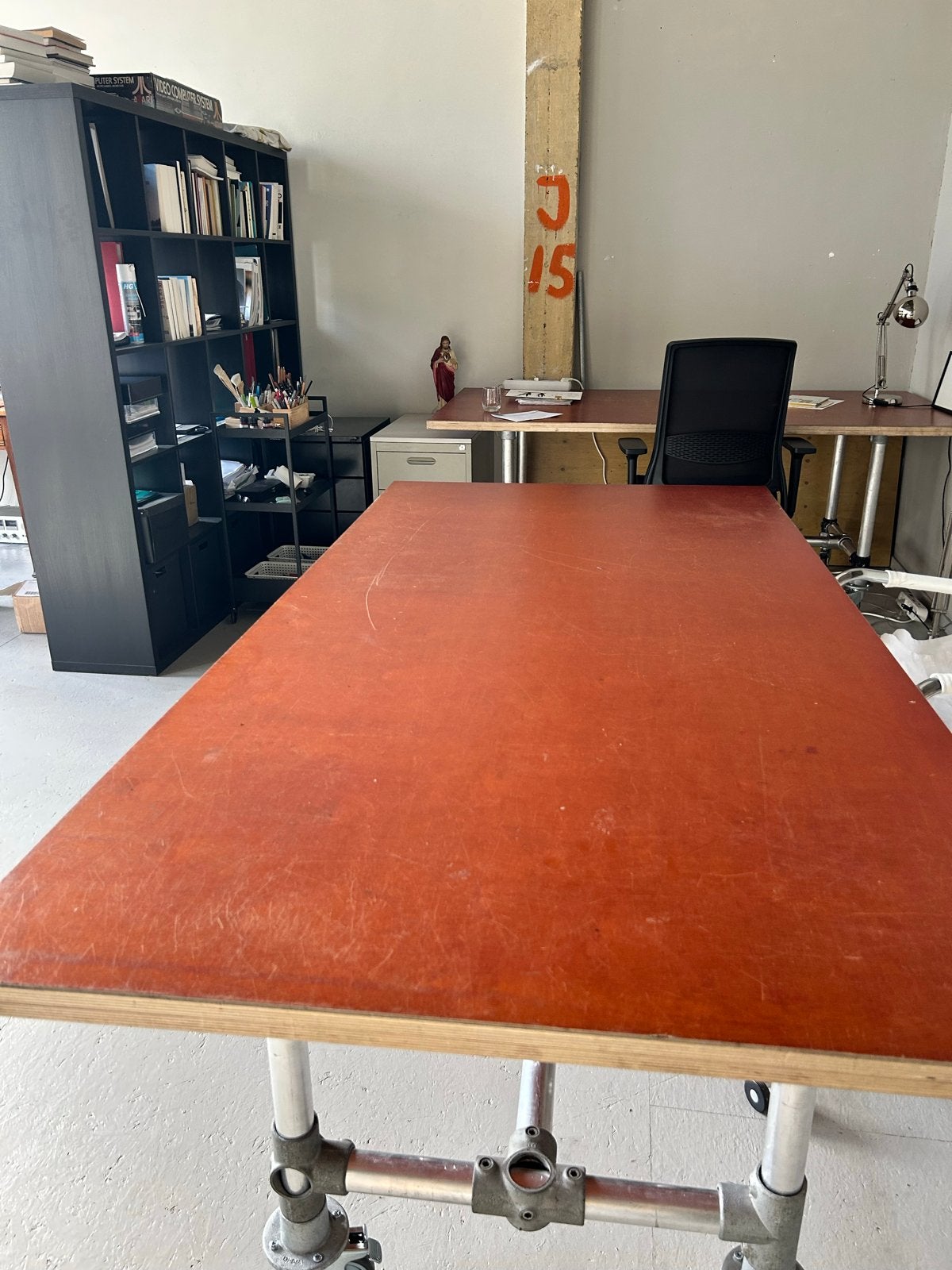 Groot bureau (werktafel) op wielen 200x100x74, Huis en Inrichting, Bureaus, Ophalen, Overige typen, Gebruikt, Metaal