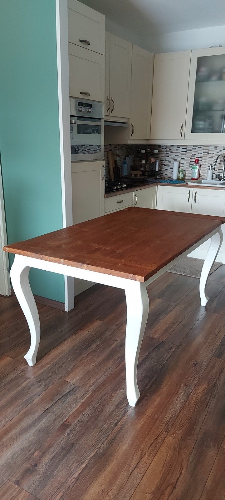 Elegante eikenhouten eettafel met witte poten, Huis en Inrichting, Tafels | Eettafels, Gebruikt, 100 tot 150 cm, Eikenhout, Rechthoekig