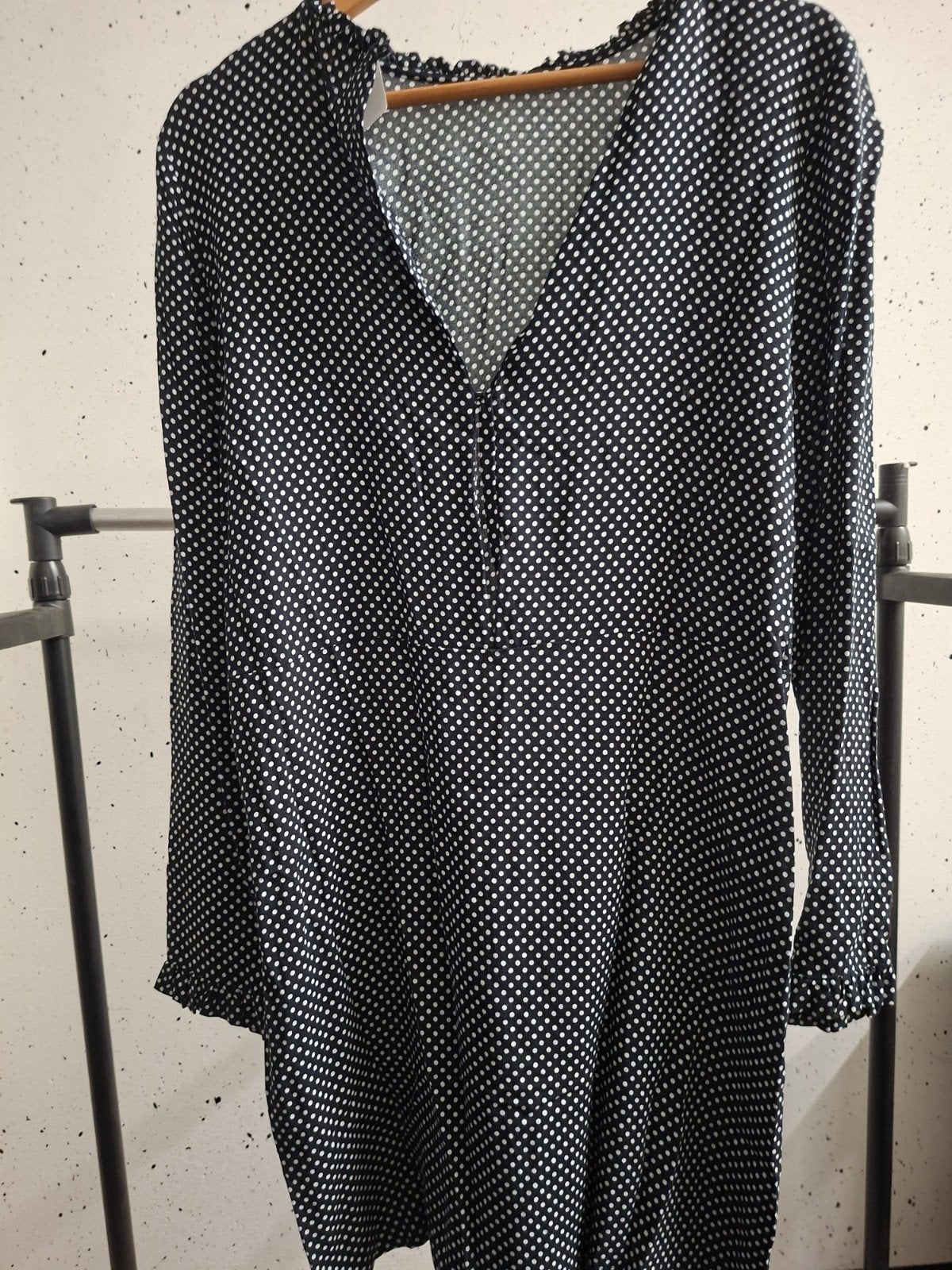 H&M Blouse Zwart met Witte Stippen - Maat 36, Kleding | Dames, Blouses en Tunieken, H&M, Zwart, Ophalen of Verzenden, Maat 36 (S)