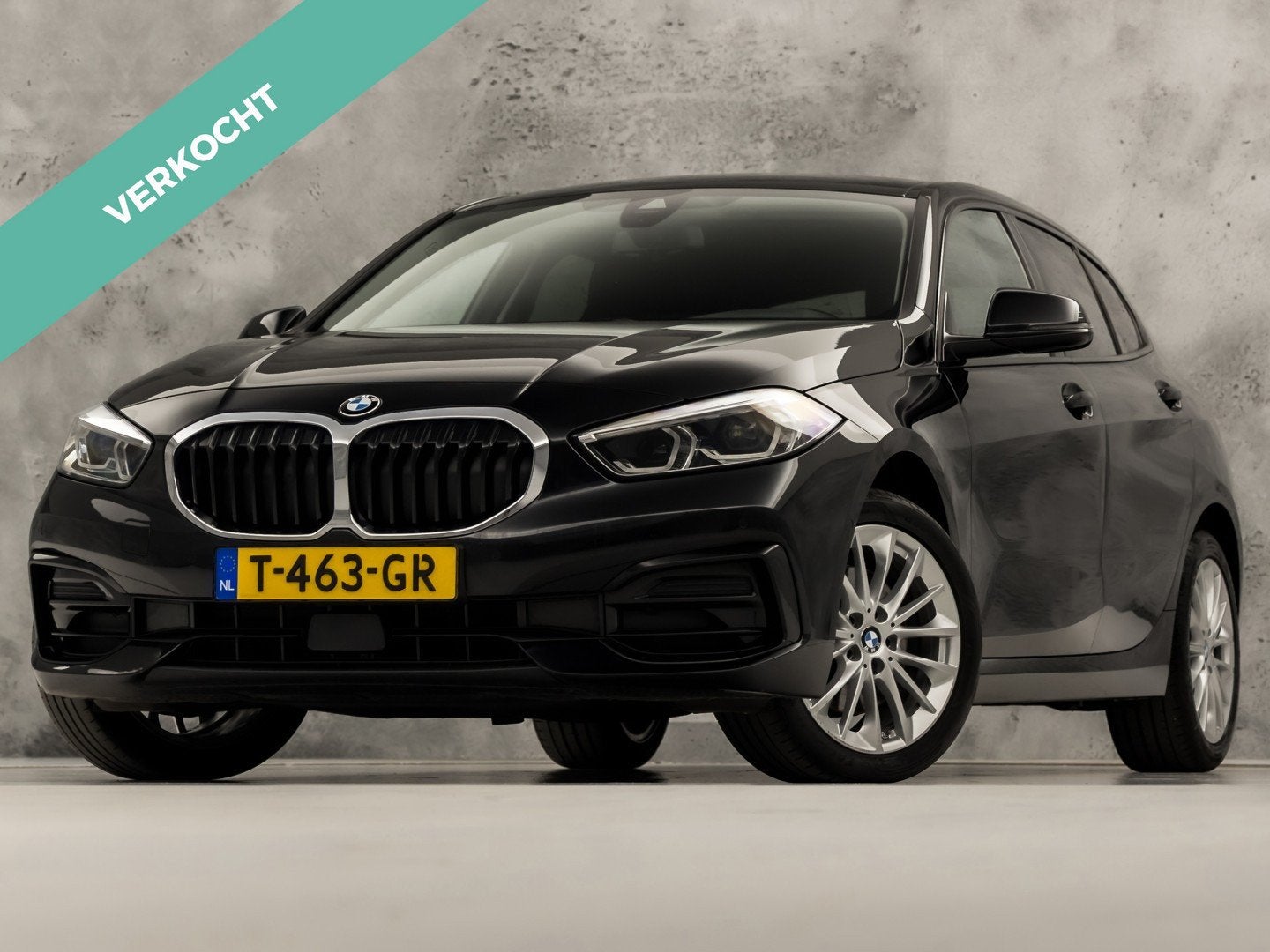 BMW 1 Serie 118i Sport Automaat (APPLE CARPLAY DEALER ONDERH, Auto's, BMW, 12 maanden, 136 pk, Gebruikt, Leder en Stof