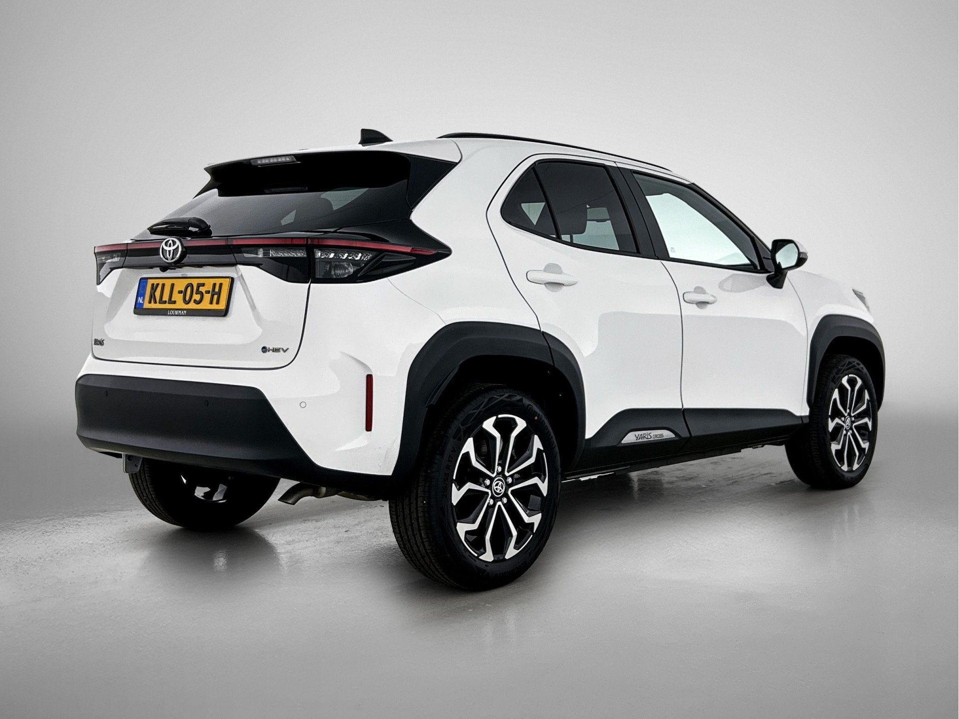 Toyota Yaris Cross 1.5 Hybrid 130 Dynamic Comfort Pack | BTW, 12 maanden, Stof, Gebruikt, Automatische klimaatregeling