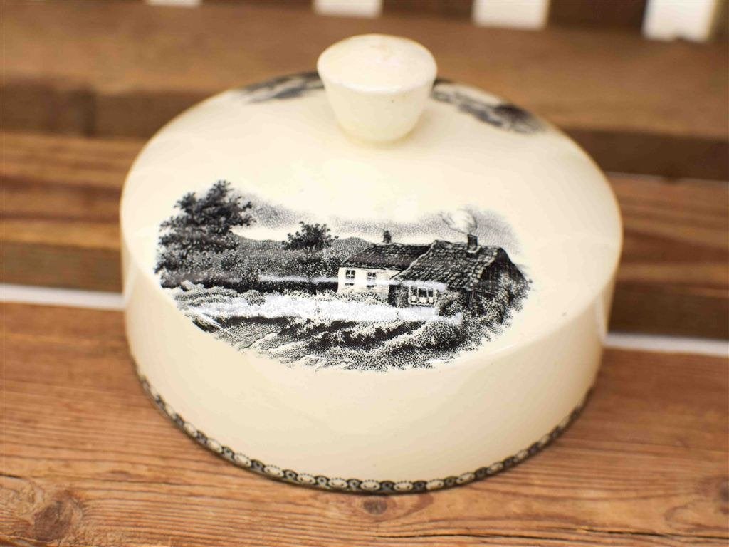 Societe CeramiQue porseleinen ronde botervloot 44750, Huis en Inrichting, Keuken | Servies, Gebruikt, Ophalen of Verzenden, Bord(en)