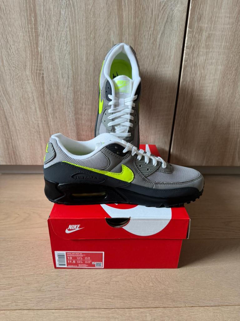Nike Air Max 90 black/neon yellow anthracite maat 44, Overige kleuren, Nieuw, Ophalen of Verzenden, Sneakers of Gympen