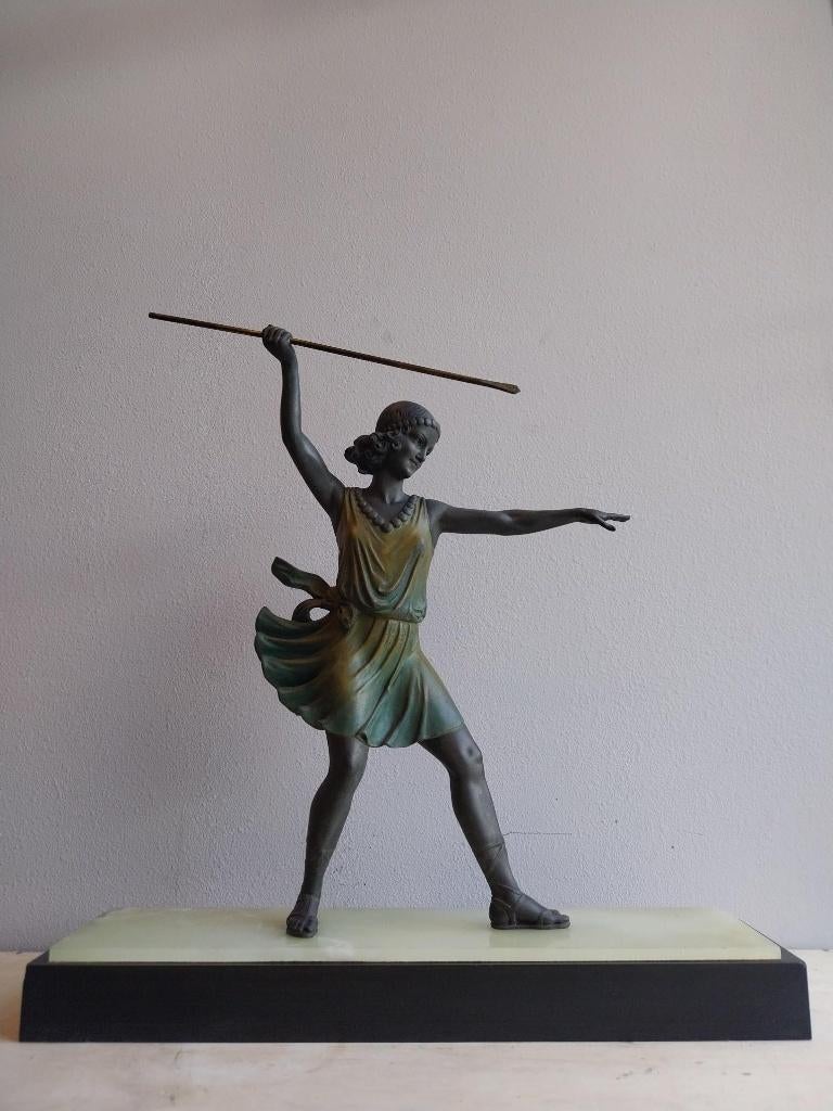 Art Deco beeld Diana de jager zamak op marmer groot formaat, Art deco, Beeld, Meerkleurig, Beschilderd