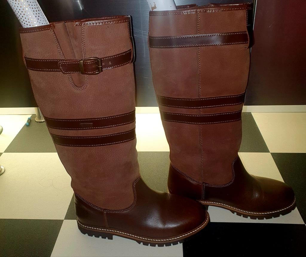Outdoorlaarzen Travelin frederikstad mt38 bruin, Ophalen, Zo goed als nieuw, Bruin, Hoge laarzen