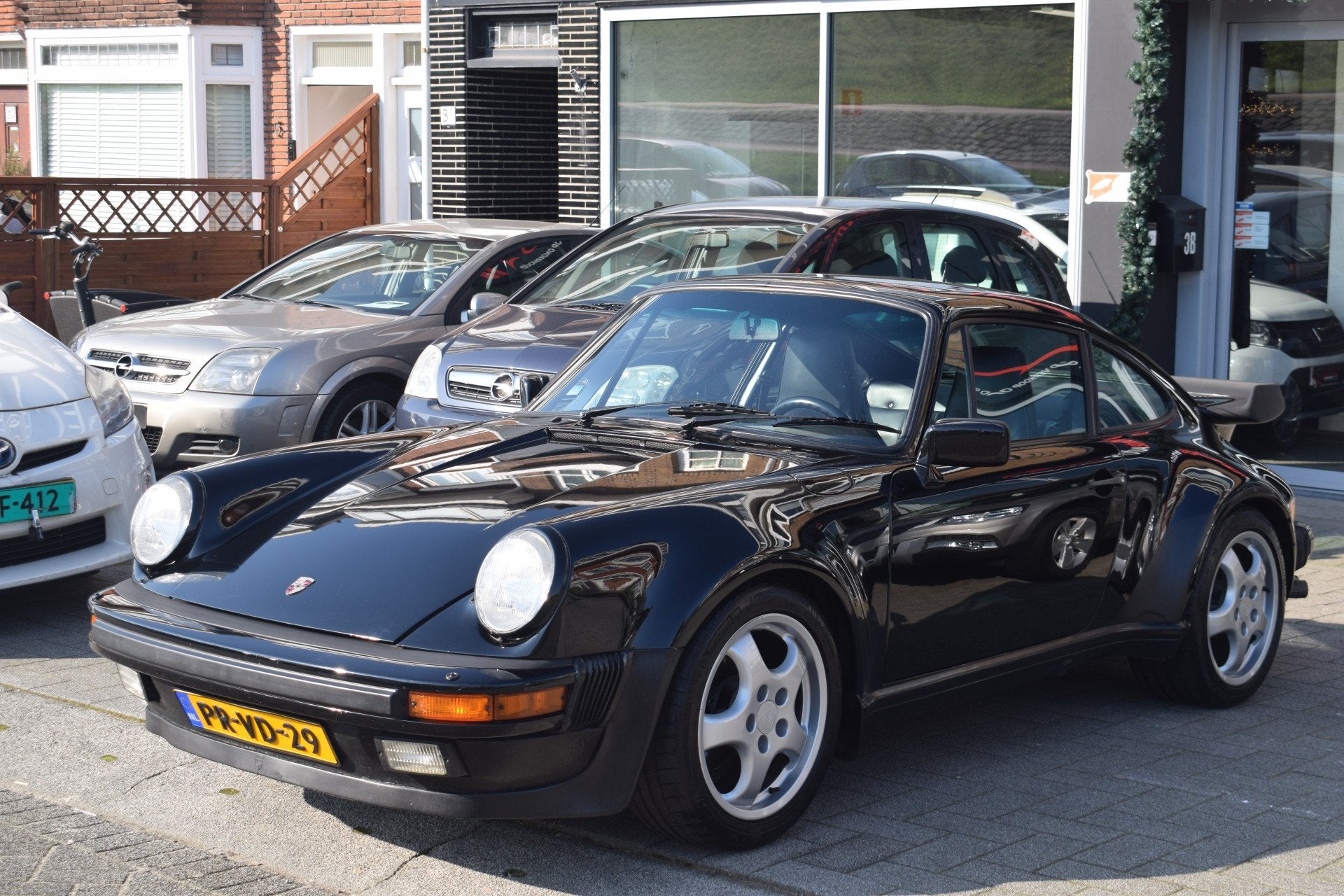 Porsche 911 930 3.3 Turbo Mooie Conditie ! (bj 1988), Auto's, Oldtimers, Zwart, Zwart, Bedrijf, 3299 cc