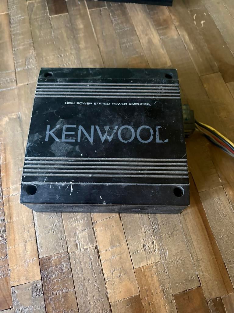 Kenwood KAC-7020 auto versterker, werkend, goede staat!, Ophalen of Verzenden, Gebruikt