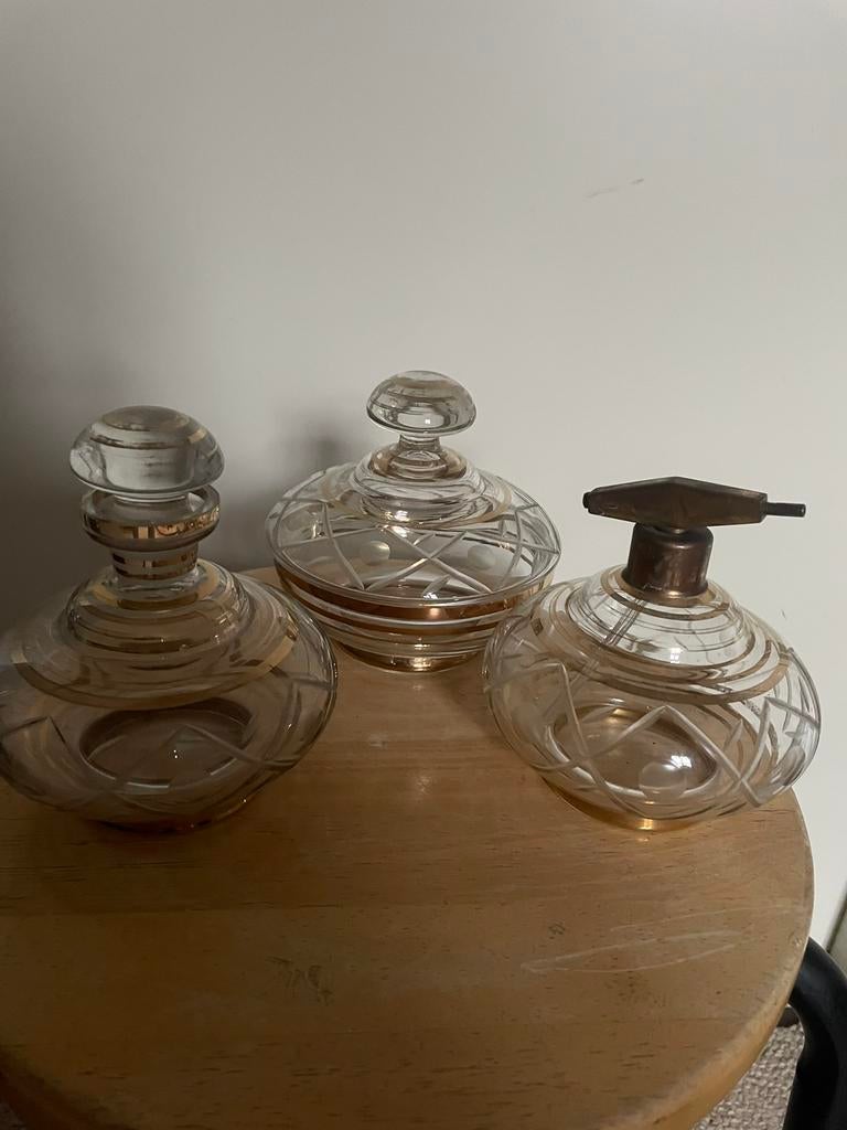 3 antieke geslepen glas , potjes niet beschadigd, Antiek en Kunst, Ophalen