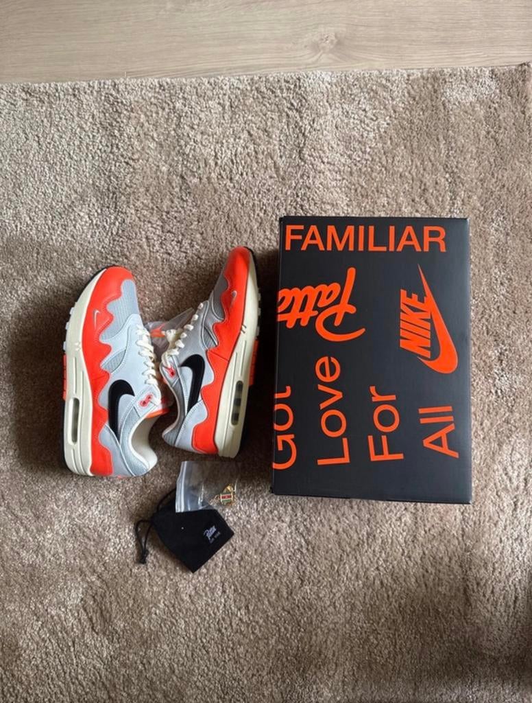 Nike Air Max 1 Patta Waves Hyper Crimson Maat 43, Ophalen of Verzenden, Nieuw, Overige kleuren, Sneakers of Gympen