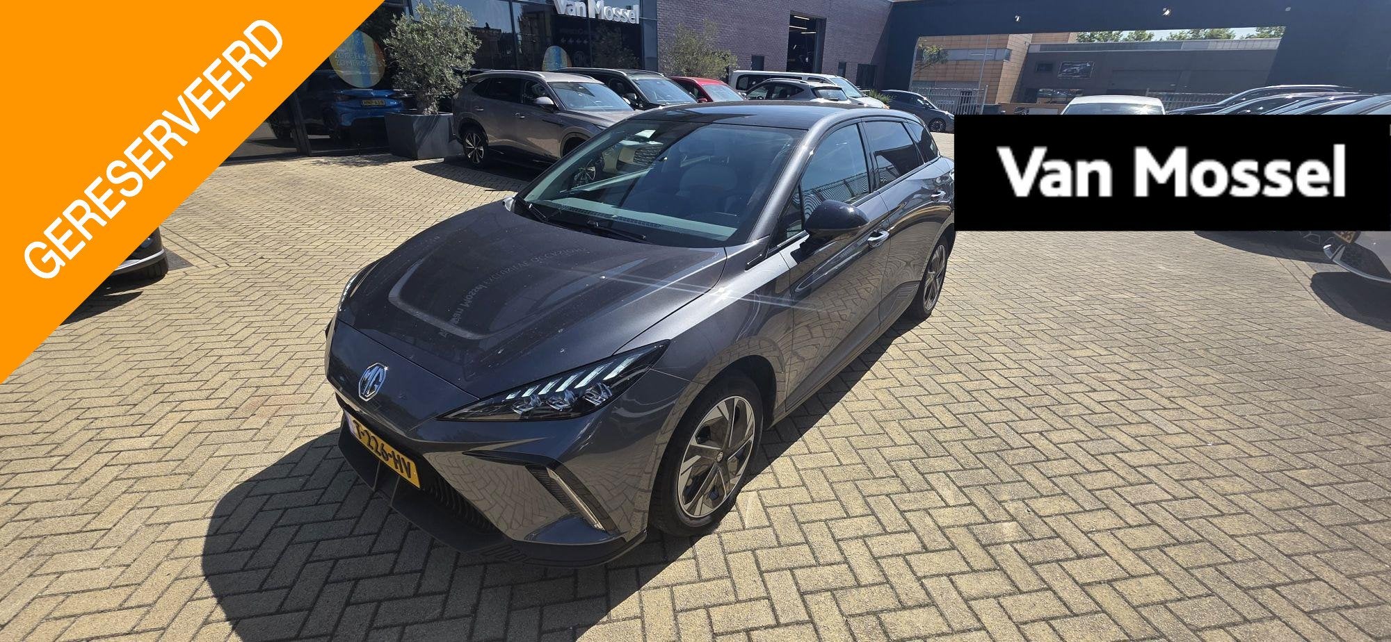 MG 4 Electric Luxury Long Range 64 kWh | Uniek interieur | 3, Auto's, Automaat, 12 maanden, Gebruikt, Origineel Nederlands