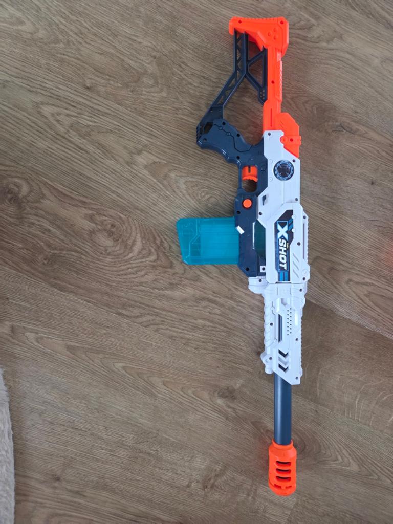 X-Shot Blaster met magazijn en pijltjes, Ophalen of Verzenden, Gebruikt
