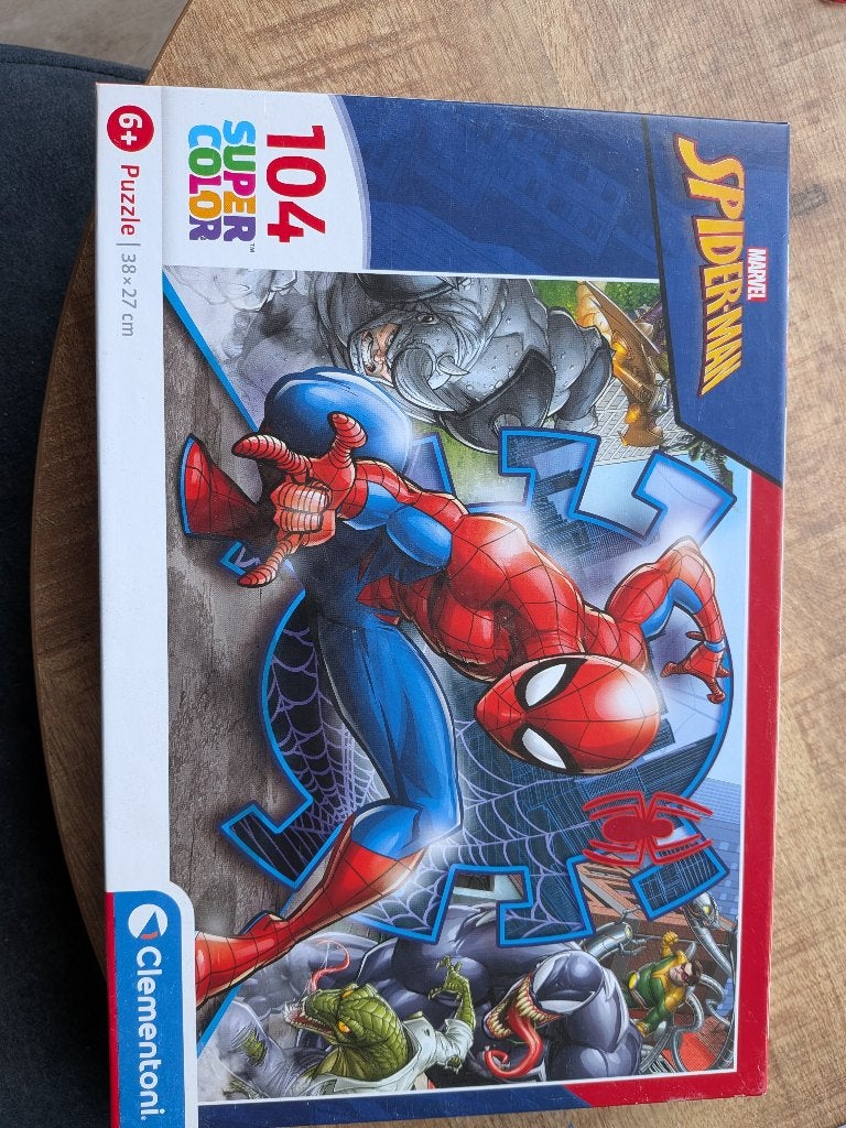 Spiderman puzzel 104 stukjes, Ophalen, Meer dan 50 stukjes, Zo goed als nieuw, 6 jaar of ouder