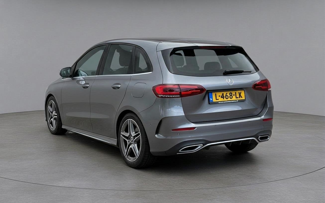 Mercedes B-klasse 220 4MATIC Premium Plus AMG Styling, Auto's, Automaat, Met garantie (alle), 14 km/l, Vierwielaandrijving