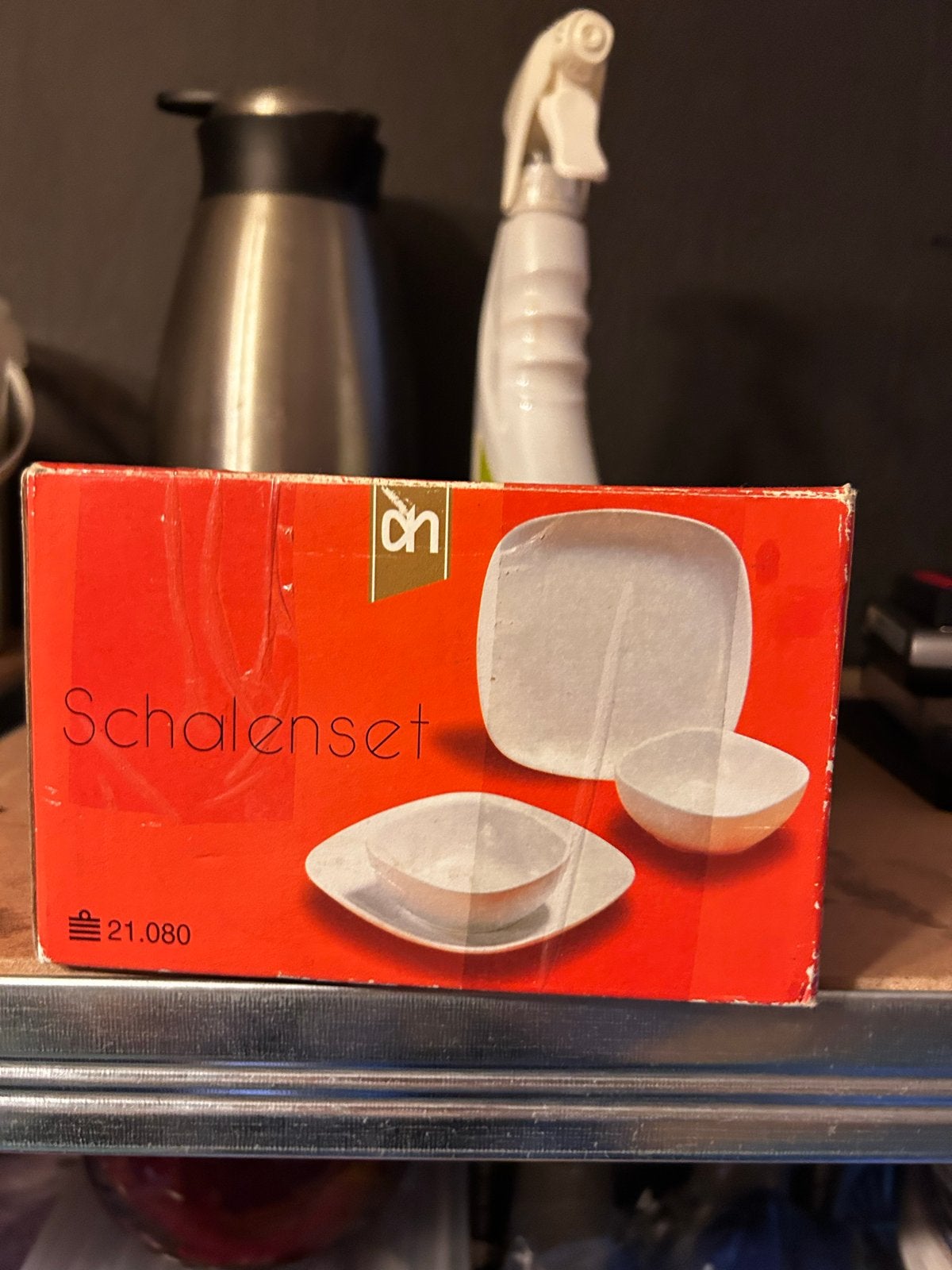 2 diepe borden en 2 kommen AH Schalenset wit, Keramiek, Nieuw, Ophalen of Verzenden, Schaal of Schalen