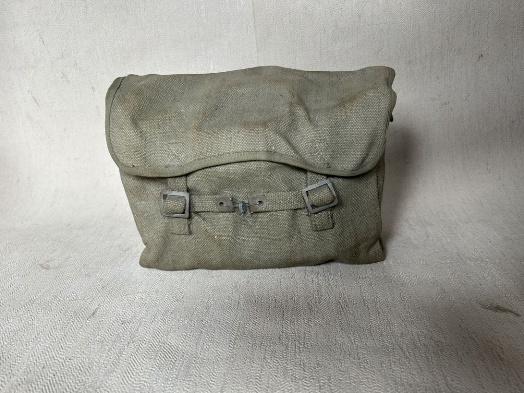 Belgische webbing draagtas, muset - vol - medisch materiaal, Ophalen of Verzenden, Landmacht, Overige gebieden, Kist of Geocache